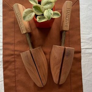 Hanover Cedar Shoe Trees Stretchers Split Toe Lg